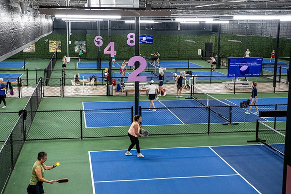 Zero Zero Two - Pickleball Facility