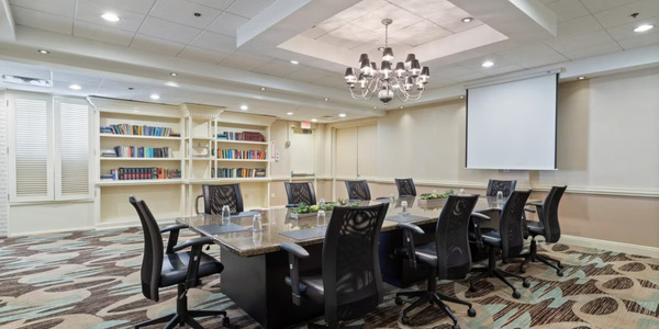 Crowne Plaza Executive Center Baton Rouge