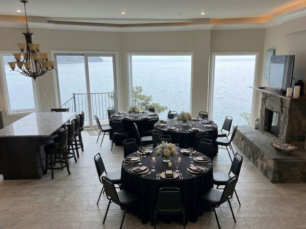 SookePoint Ocean Cottage Resort