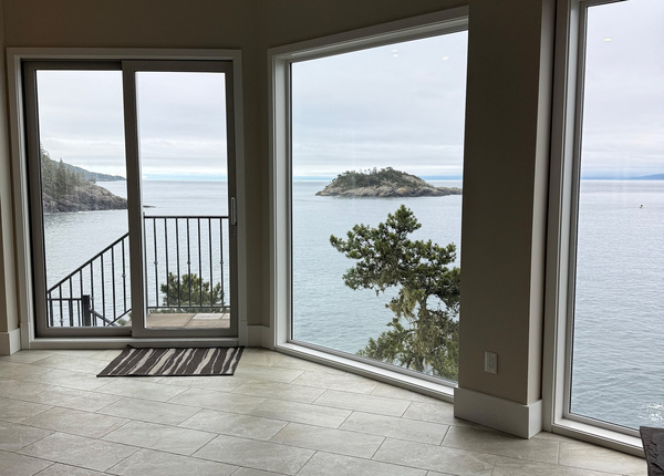 SookePoint Ocean Cottage Resort