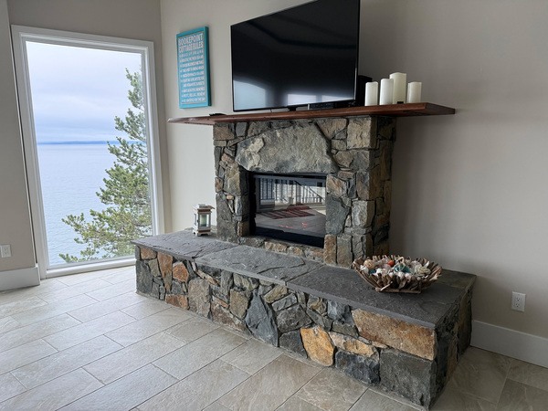 SookePoint Ocean Cottage Resort