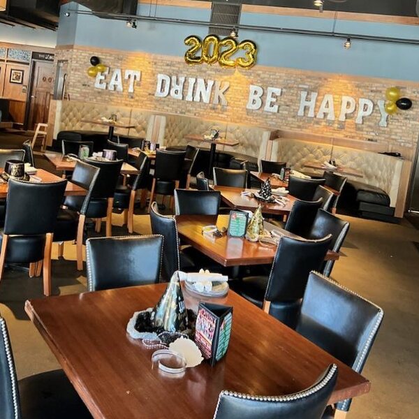 Bar Louie-La Centerra at Cinco Ranch