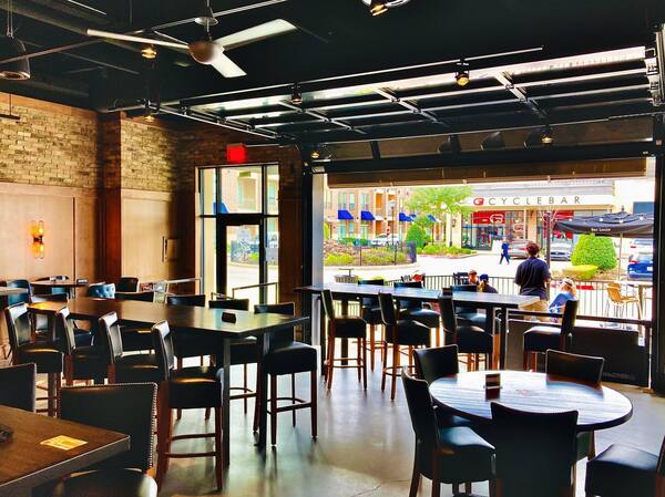 Bar Louie-La Centerra at Cinco Ranch