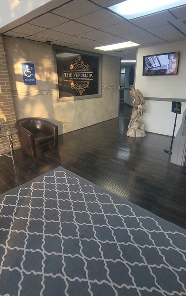 The Venueiztic "Richardson"