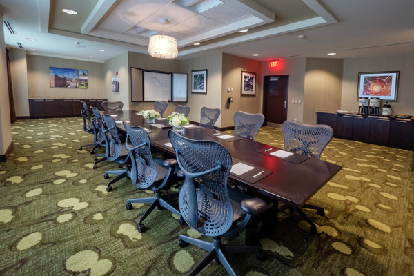 Hilton Garden Inn - Buffalo Downtown