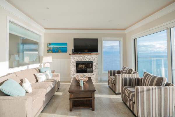 SookePoint Ocean Cottage Resort