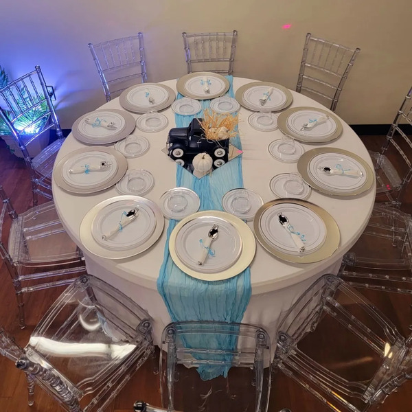 The Venueiztic "Richardson"