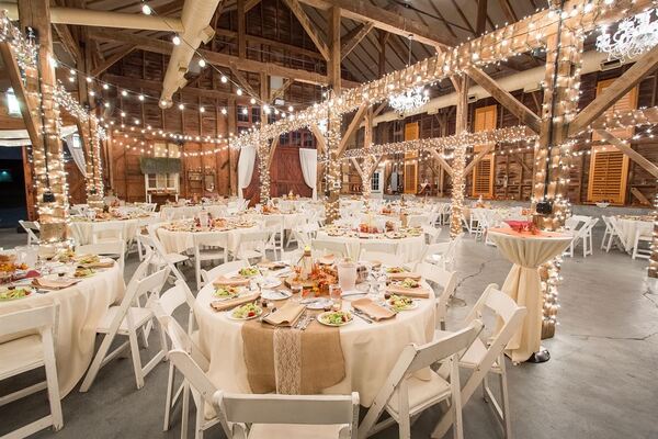 Ash & Oak Weddings