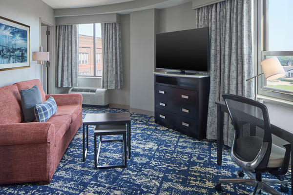 Homewood Suites by Hilton Savannah Historic District/Riverfront