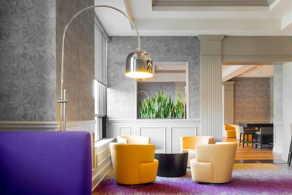 The DoubleTree by Hilton Hotel Savannah Historic District