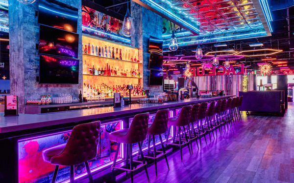 Bowlero Feasterville