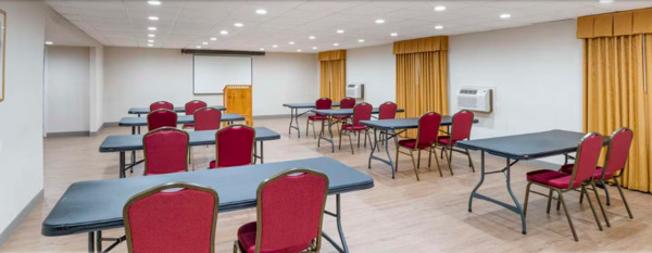 Best Western Plus - Governor's Inn