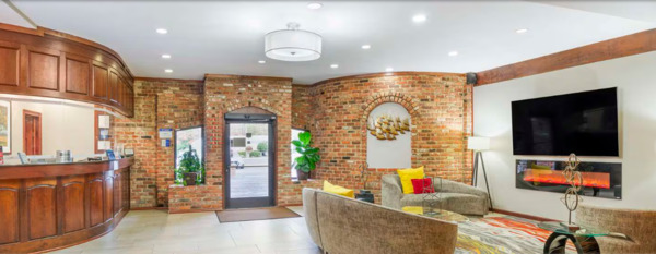 Best Western Plus - Governor's Inn