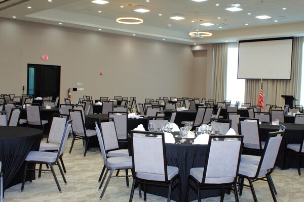 Cambria Hotel - Northlake Conference Center