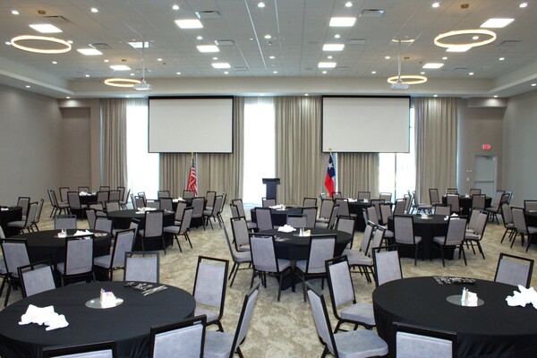 Cambria Hotel - Northlake Conference Center