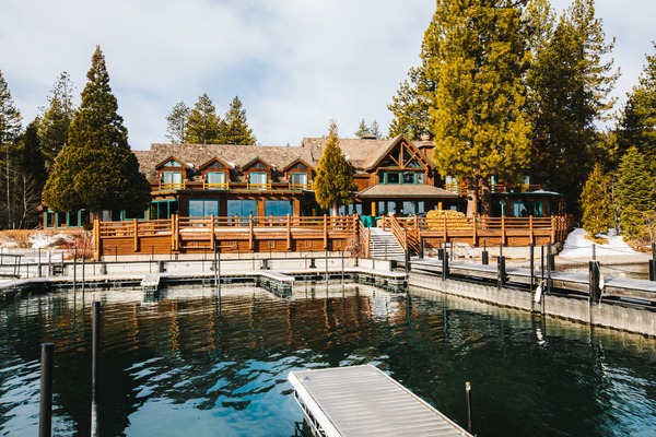 Sunnyside Restaurant & Lodge