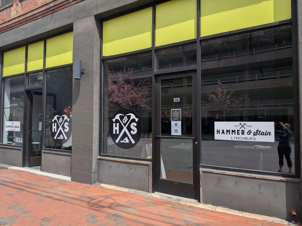 Hammer & Stain Lynchburg