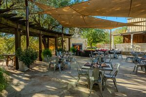 Restaurant Patio