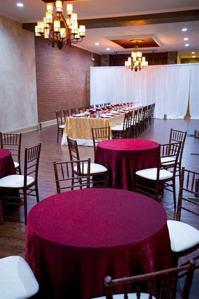 Ezio's Italian Restaurant & Catering