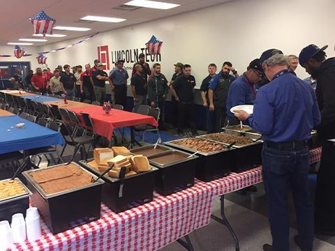 Outlaws BBQ & Catering