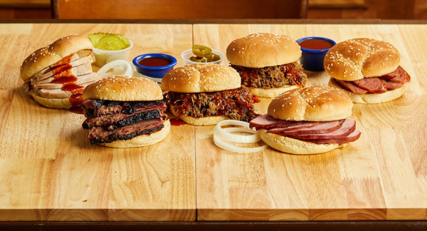 Outlaws BBQ & Catering