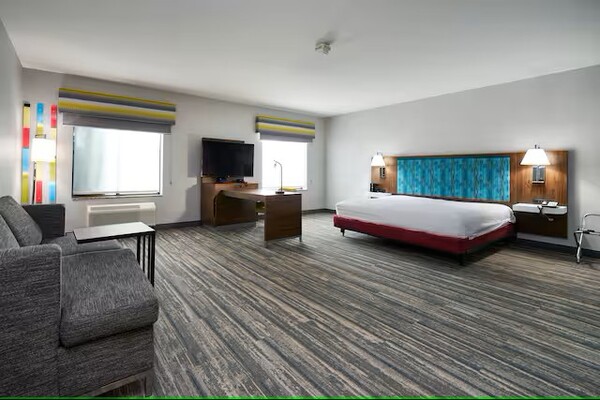 Hampton Inn & Suites by Hilton Salinas