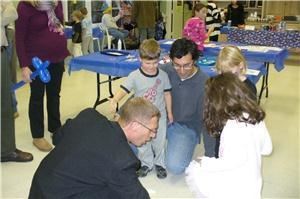 Magician Larry Maitin