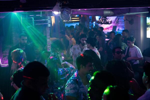 M Montreal Hostel - M Bar