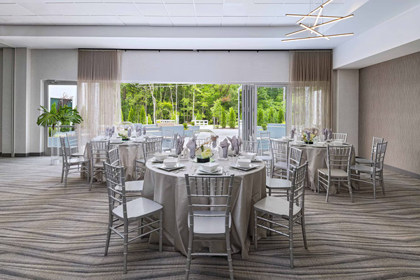 Aloft Little Rock West