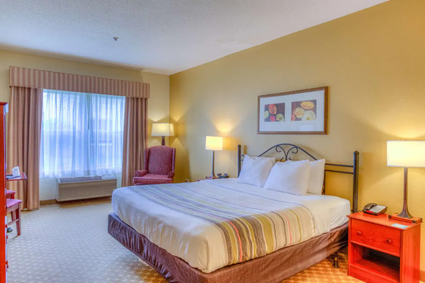 Country Inn & Suites By Carlson, Crystal Lake, IL