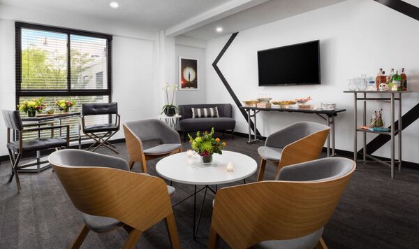 Studio Allston Hotel