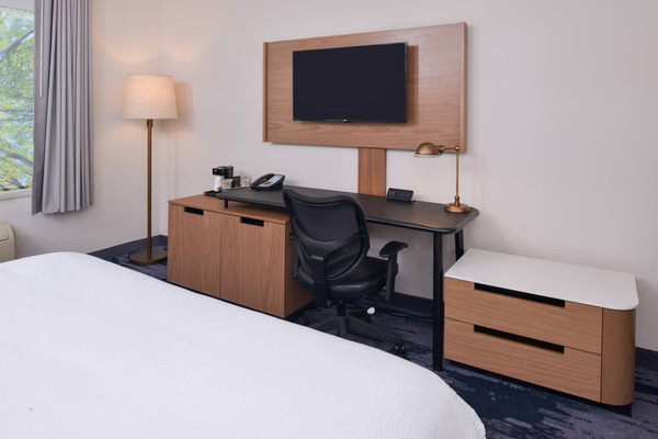 Fairfield by Marriott Inn & Suites Pittsburgh New Stanton