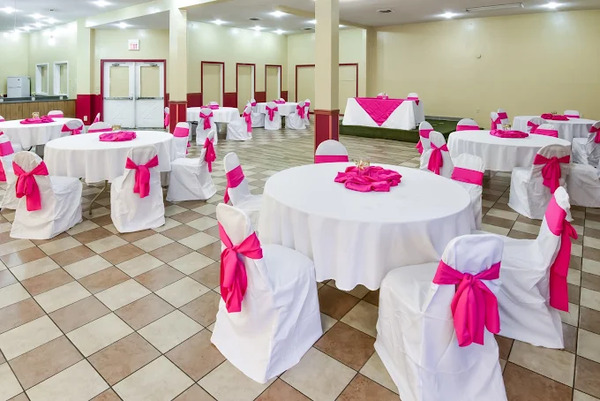 Columbus Grand Hotel & Banquet Center