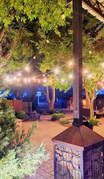 Primrose Inn and Suites