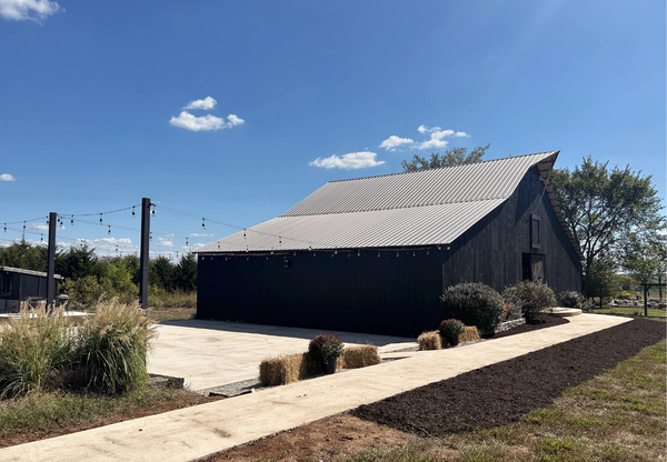 Black Barn at Stone Creek