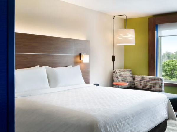 Holiday Inn Express Heath-Newark Area