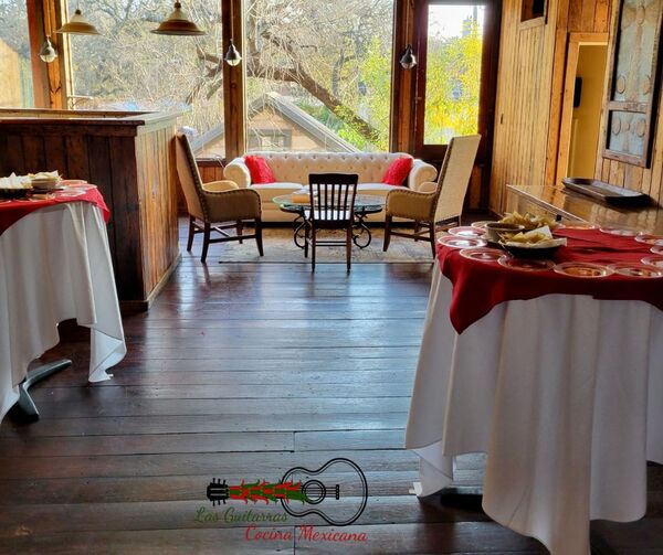 Las Guitarras Cocina Mexicana