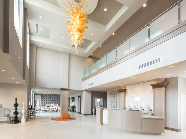 Holiday Inn Hotel & Suites Davenport