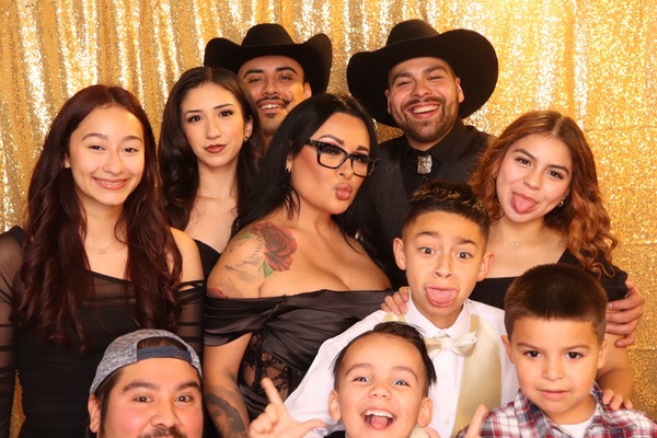 Snap N Share Photos, LLC