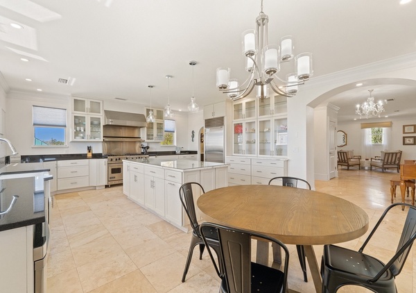 Bella Villa Estate
