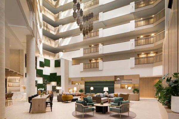 Hilton Santa Monica Hotel & Suites