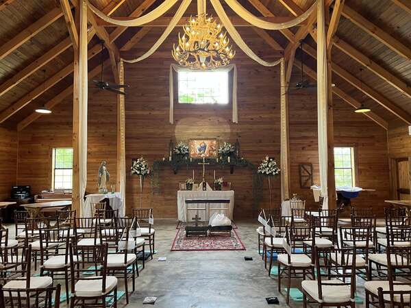 The Oaks At Mount Carmel