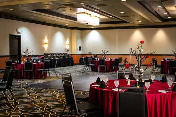 Golden Nugget Lake Tahoe Hotel & Casino