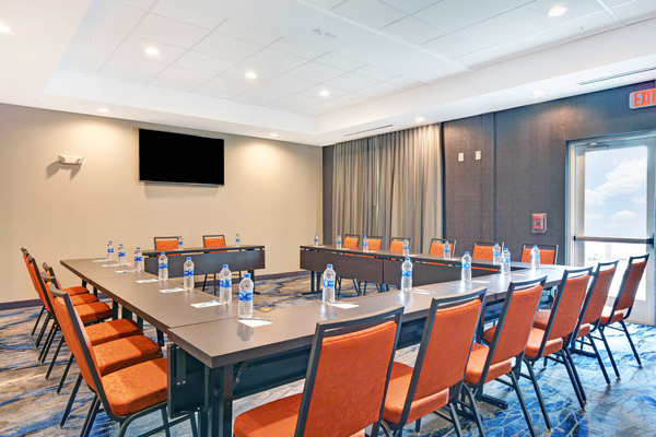 Fairfield by Marriott Houston Webster/NASA