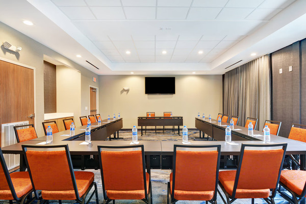 Fairfield by Marriott Houston Webster/NASA
