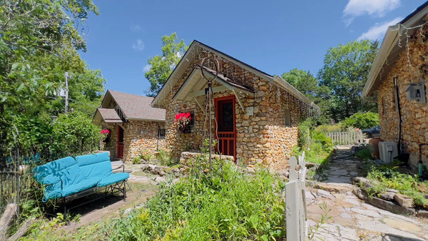 Rock Gardens Bed and Breakfast