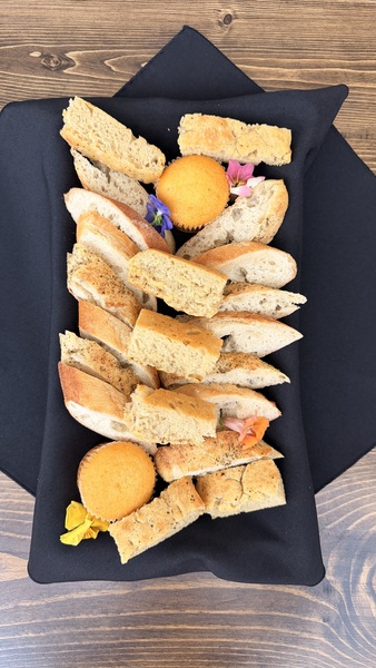 Bluegrass Thyme and Table