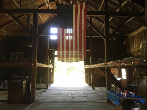 Browns Ridge Family Farm
