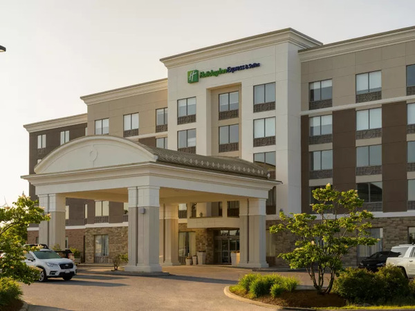 Holiday Inn Express & Suites North Bay