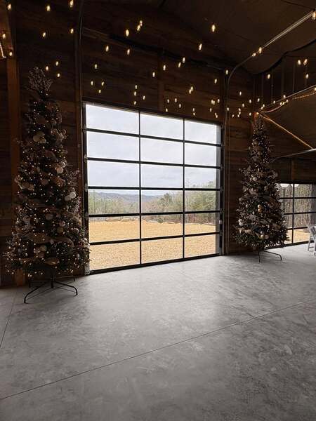 The Venue At Rocky Top Mountain Retreat